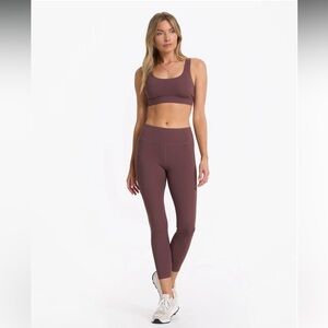 Vuori Stride Leggings in chestnut (purplish-mauve)‎ color in SZz XS